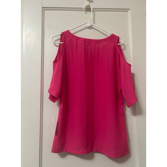 NWT!! Women’s Rachel Roy pink blouse. - Picture 5 of 6